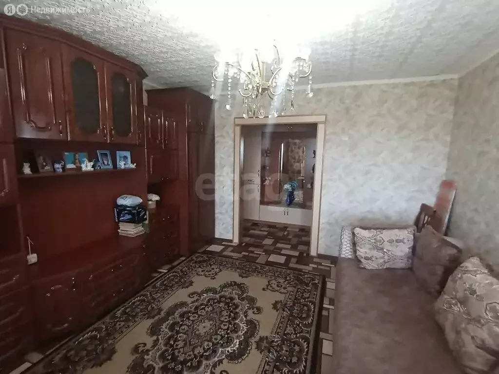 3-комнатная квартира: Юрга, улица Кирова, 35 (61.2 м) - Фото 1