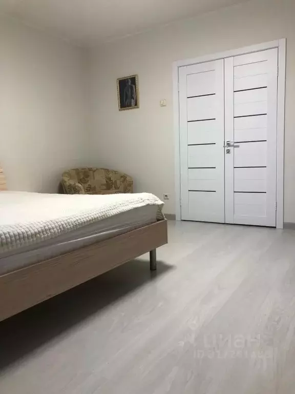 2-к кв. Челябинская область, Челябинск ул. Кузнецова, 6а (60.0 м) - Фото 0