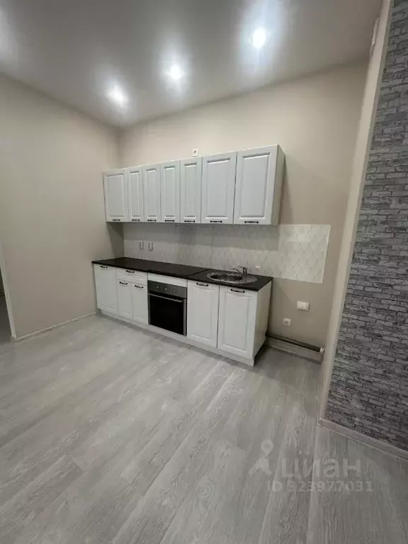 3-к кв. Свердловская область, Екатеринбург ул. Щорса, 53 (80.0 м) - Фото 1