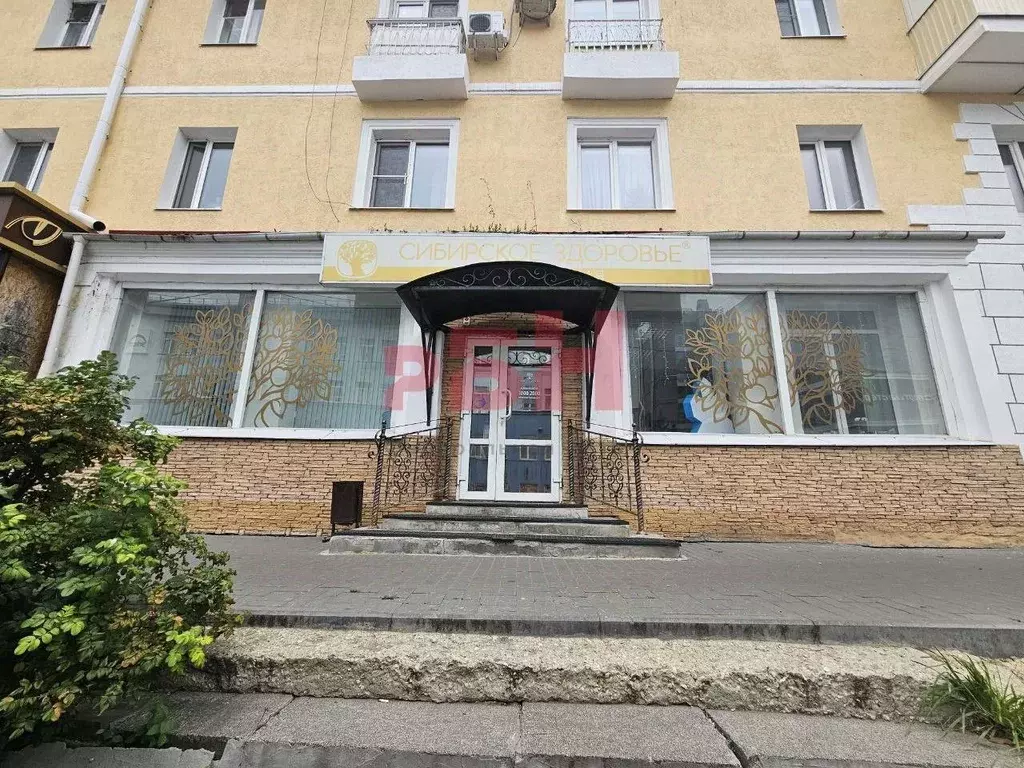 Торговая площадь в Пензенская область, Пенза ул. Кураева (117 м) - Фото 0