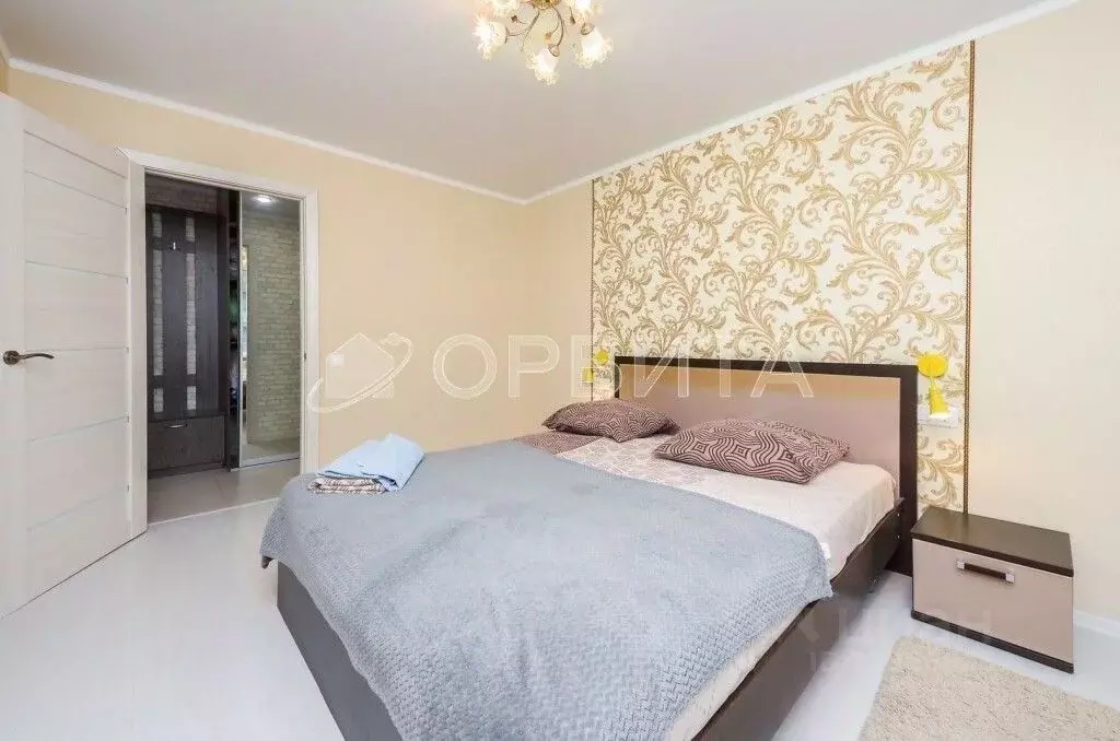 2-к кв. Тюменская область, Тюмень Широтная ул., 45 (50.6 м) - Фото 1