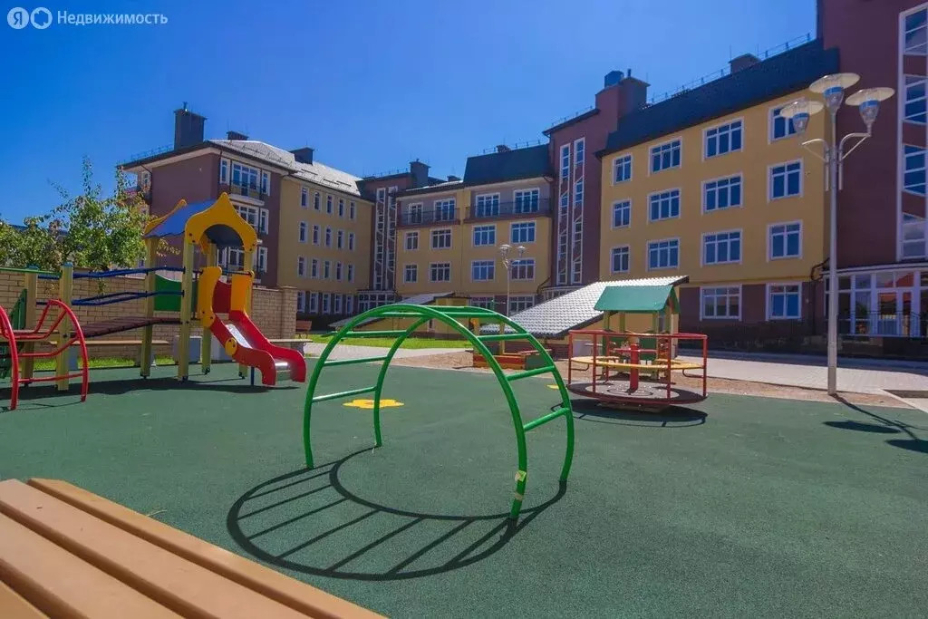 3-комнатная квартира: Калининград, Курортная улица, 87 (103.3 м) - Фото 1