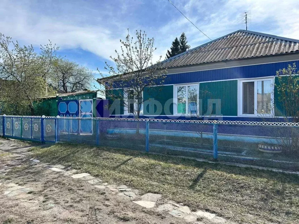 Дом в Хакасия, Алтайский район, с. Белый Яр Комсомольский пер. (130 м) - Фото 2