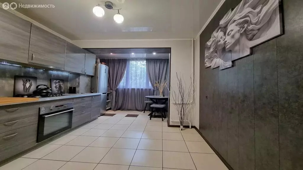 1-комнатная квартира: Уфа, улица Юрия Гагарина, 13/2 (38 м) - Фото 2