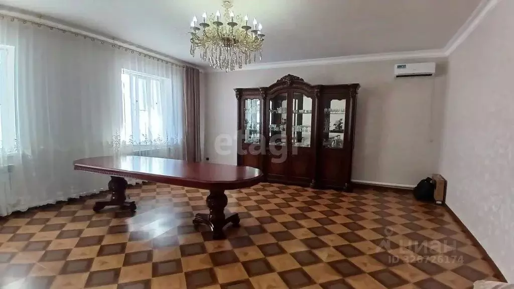 Дом в Ингушетия, Назрановский район, с. Экажево  (172 м) - Фото 1