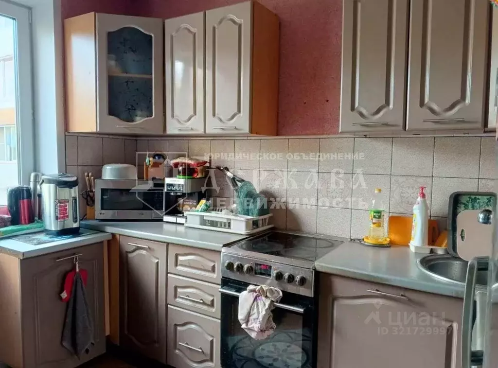 3-к кв. Кемеровская область, Кемерово Октябрьский просп., 103 (60.5 м) - Фото 1