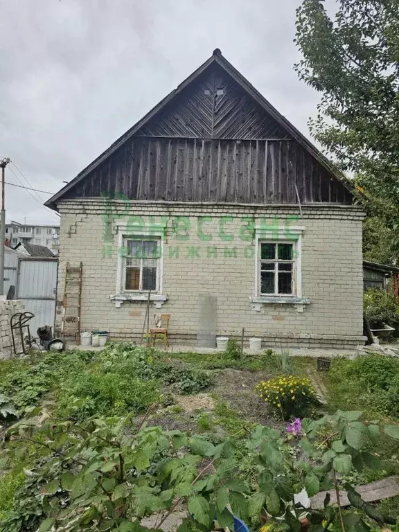 Дом в Брянская область, Брянск пер. Кирова, 14 (90 м) - Фото 2