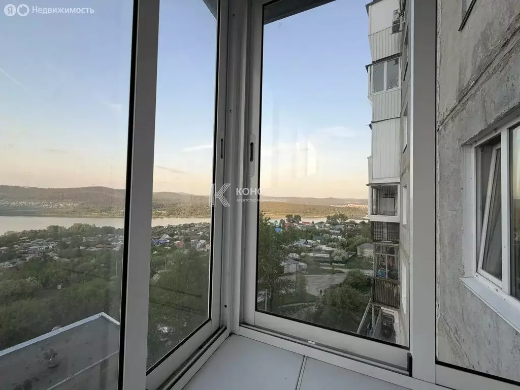 1-комнатная квартира: Златоуст, 3-я Демидовская улица, 27 (33 м) - Фото 1