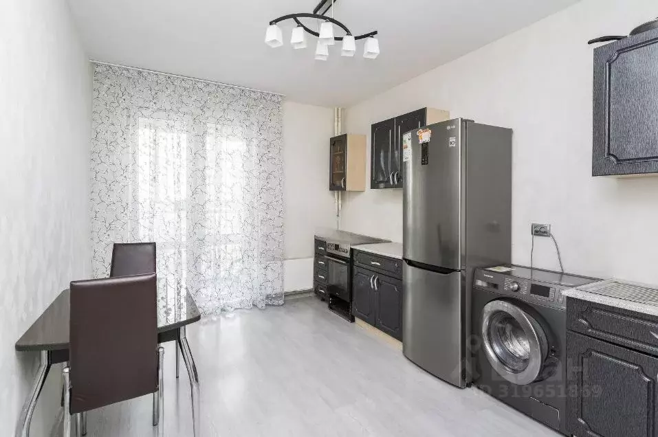 1-к кв. Тюменская область, Тюмень ул. Николая Федорова, 17 (36.0 м) - Фото 1