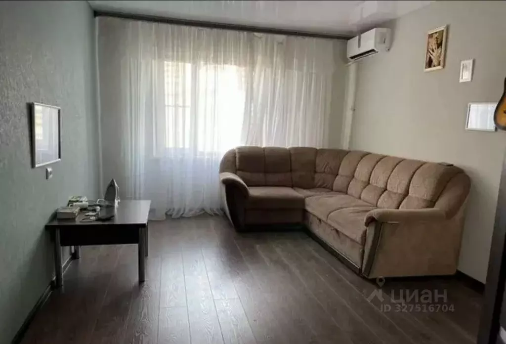 3-к кв. Адыгея, Майкоп ул. 12 Марта, 144К1 (64.0 м) - Фото 1