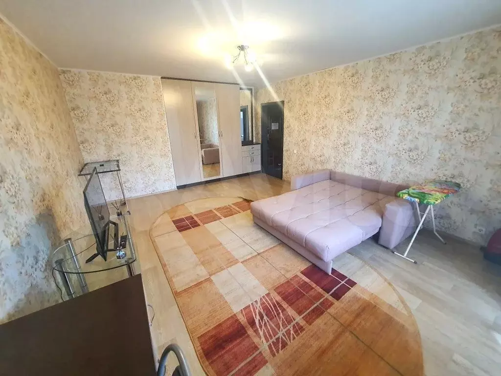 1-к. квартира, 40 м, 4/9 эт. - Фото 0