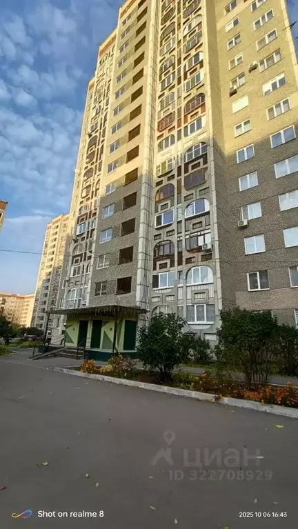 2-к кв. Удмуртия, Ижевск Удмуртская ул., 271 (49.4 м) - Фото 0