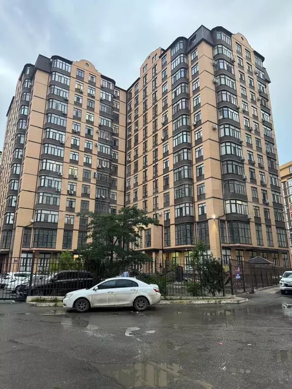 2-к. квартира, 70 м, 3/13 эт. - Фото 0