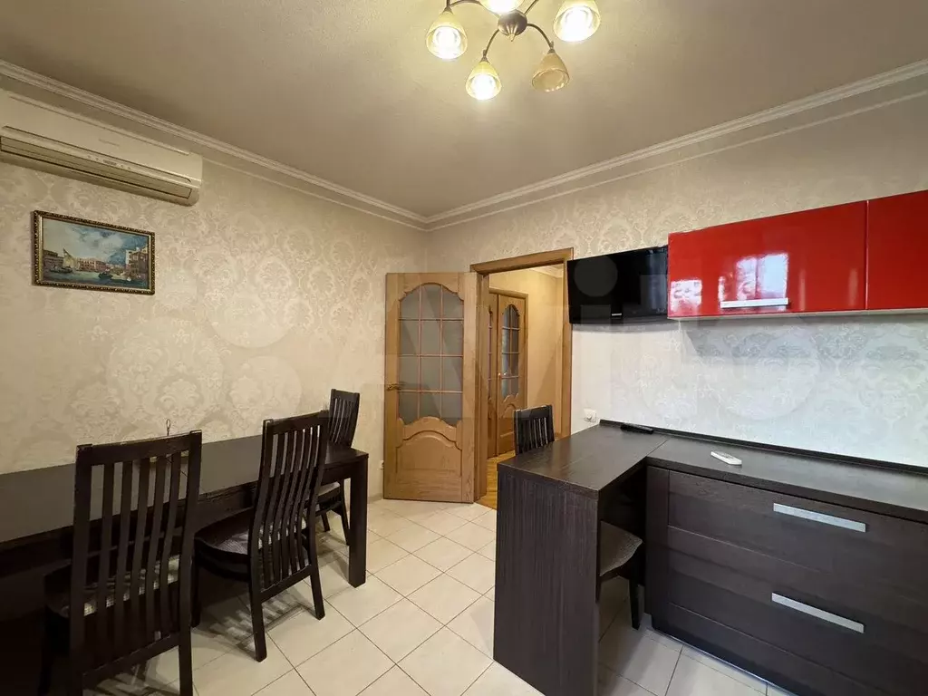 1-к. квартира, 49,5 м, 3/9 эт. - Фото 0