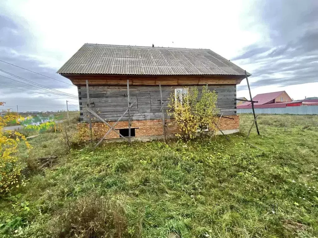 Дом в Челябинская область, Пласт ул. Чапаева (147 м) - Фото 1
