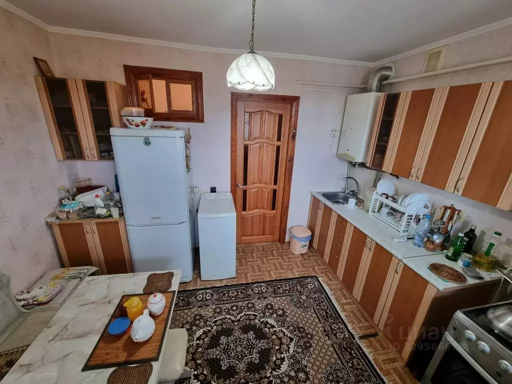 2-к кв. Крым, Феодосия ул. Челнокова, 98 (52.2 м) - Фото 1