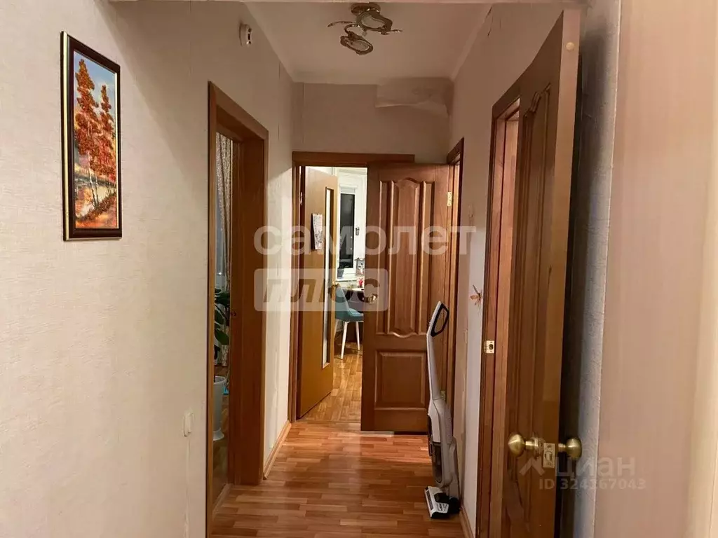 2-к кв. Курская область, Курск просп. Вячеслава Клыкова, 20 (56.5 м) - Фото 2