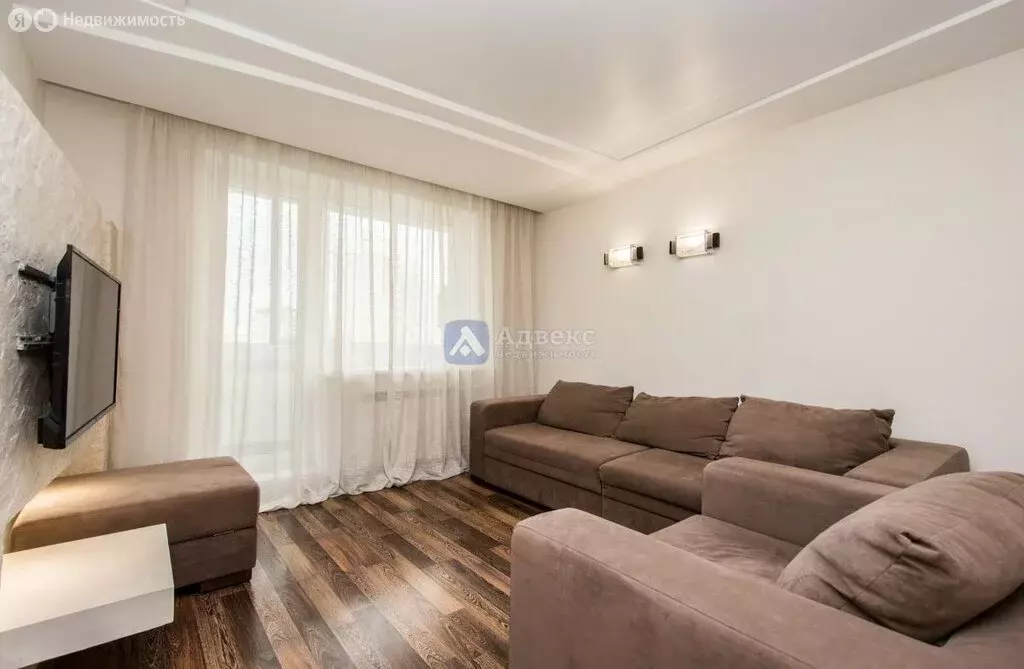 3-комнатная квартира: Тюмень, улица Пермякова, 84к3 (91.4 м) - Фото 0