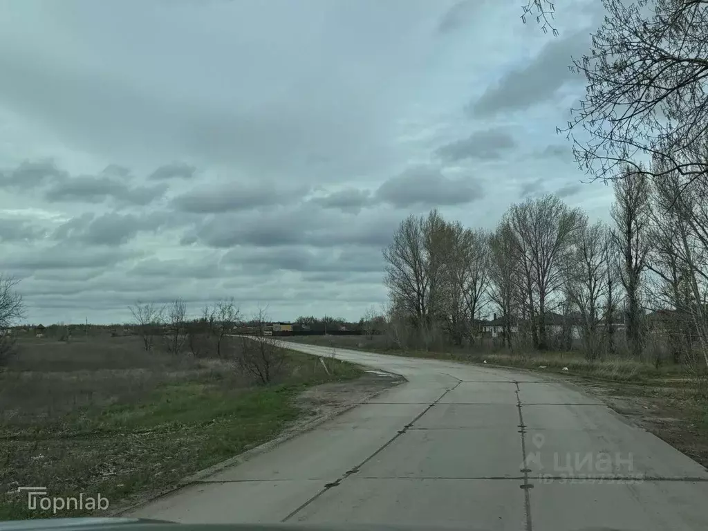 Участок в Волгоградская область, Среднеахтубинский район, Фрунзенское ... - Фото 0