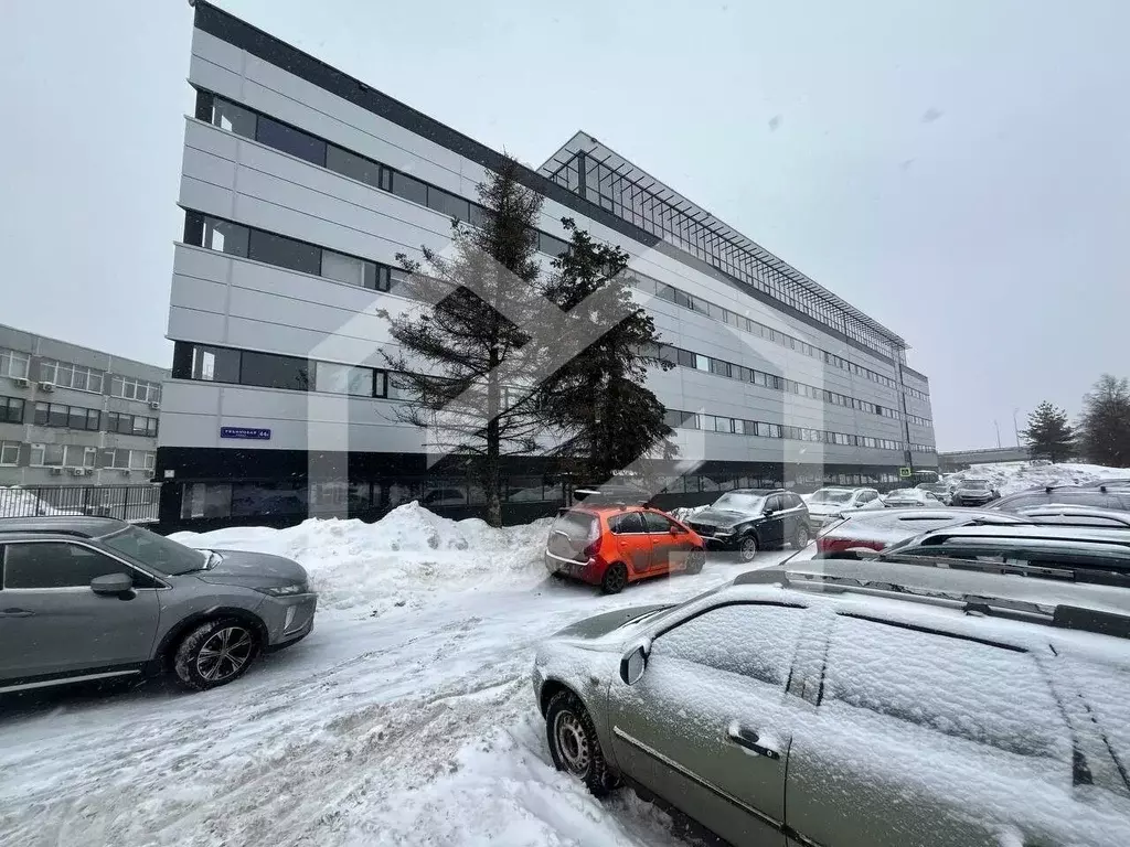 Помещение свободного назначения в Москва Рябиновая ул., 44 (2000 м) - Фото 1