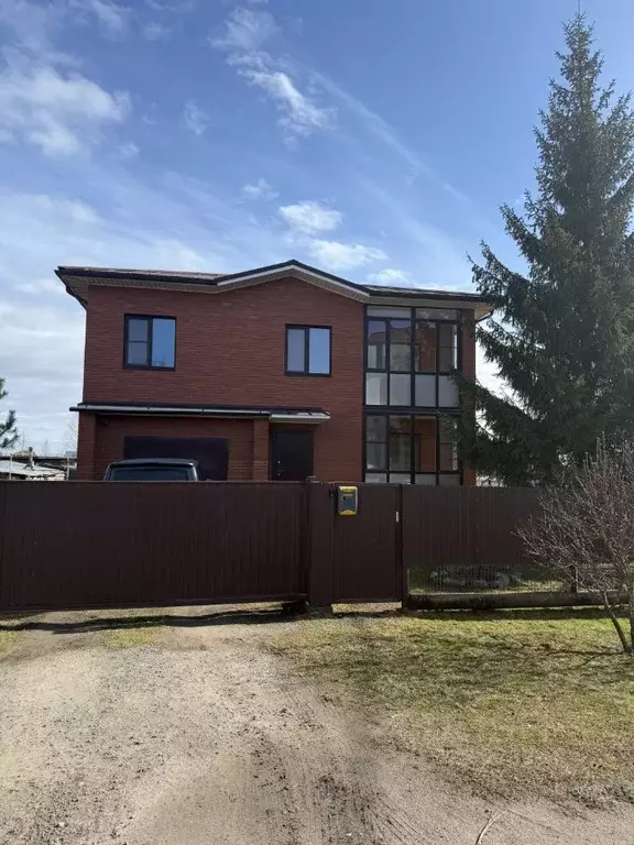 Коттедж в Новгородская область, Чудово Новопарковая ул., 26 (182 м) - Фото 1