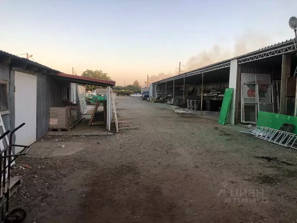Помещение свободного назначения в Краснодарский край, Каневская ст-ца ... - Фото 0
