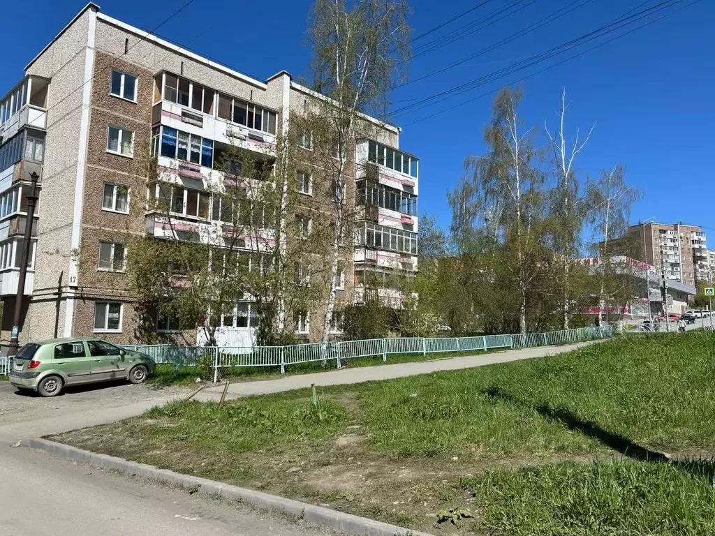 2-к кв. Свердловская область, Первоуральск ул. Ленина, 17 (50.6 м) - Фото 1