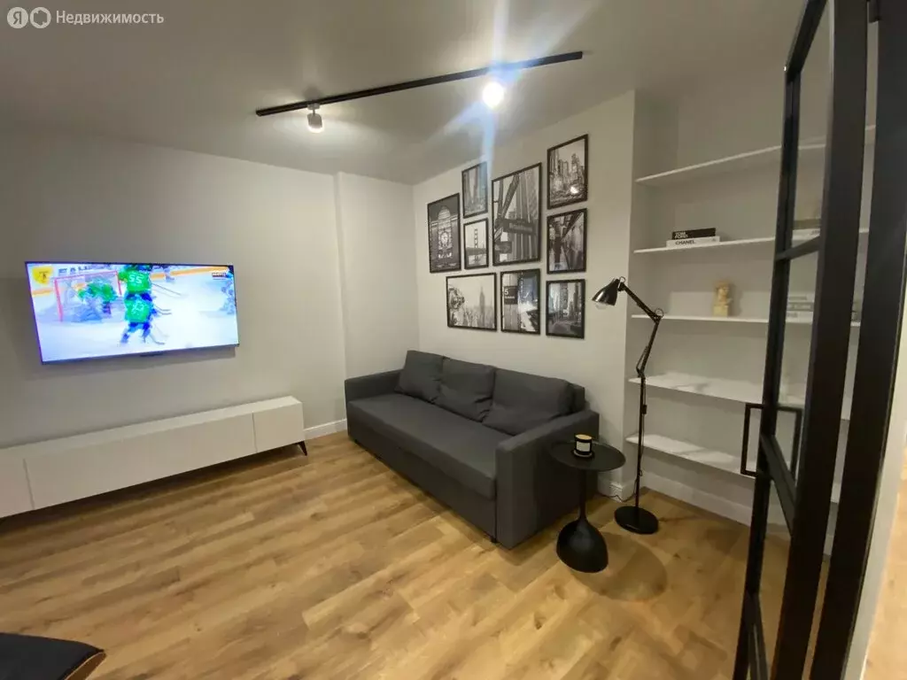 Квартира-студия: Волгоград, район Семь Ветров, бульвар 30-летия ... - Фото 1