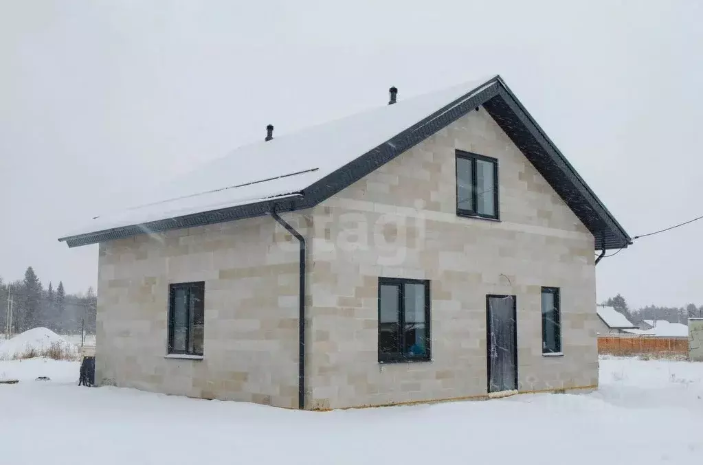 Дом в Пермский край, пос. Горный ул. Заветная, 12 (123 м) - Фото 0