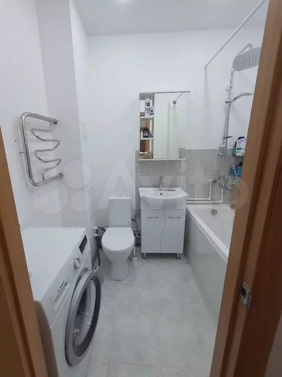 1-к. квартира, 43 м, 10/10 эт. - Фото 0