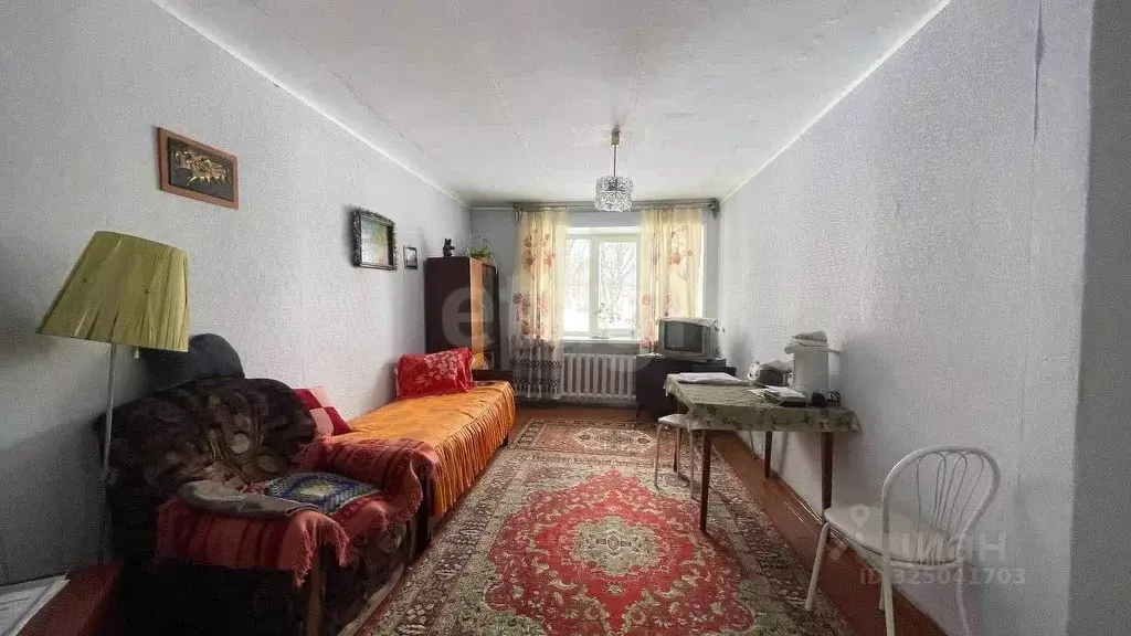 3-к кв. Кемеровская область, Прокопьевск Оренбургская ул., 12 (60.5 м) - Фото 1