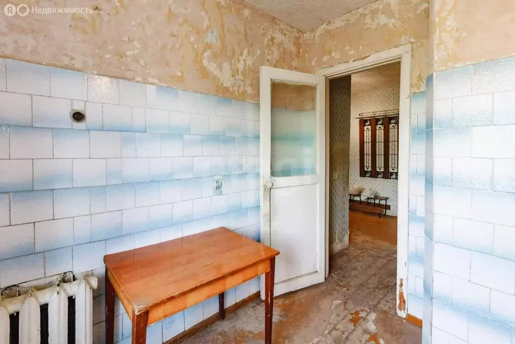 4-комнатная квартира: Комсомольск-на-Амуре, Комсомольская улица, 65 ... - Фото 1
