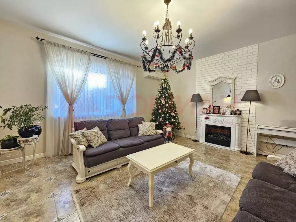 Дом в Ростовская область, Аксайский район, Большелогское с/пос, пос. ... - Фото 1