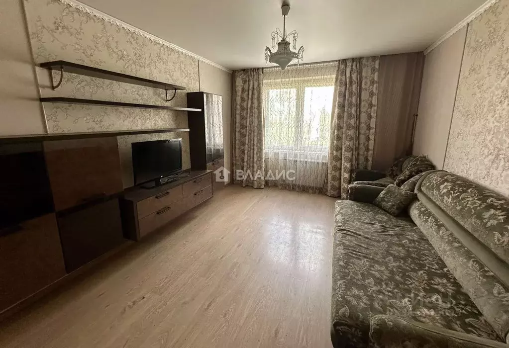 3-к кв. Пензенская область, Пенза Ладожская ул., 105 (62.5 м) - Фото 0