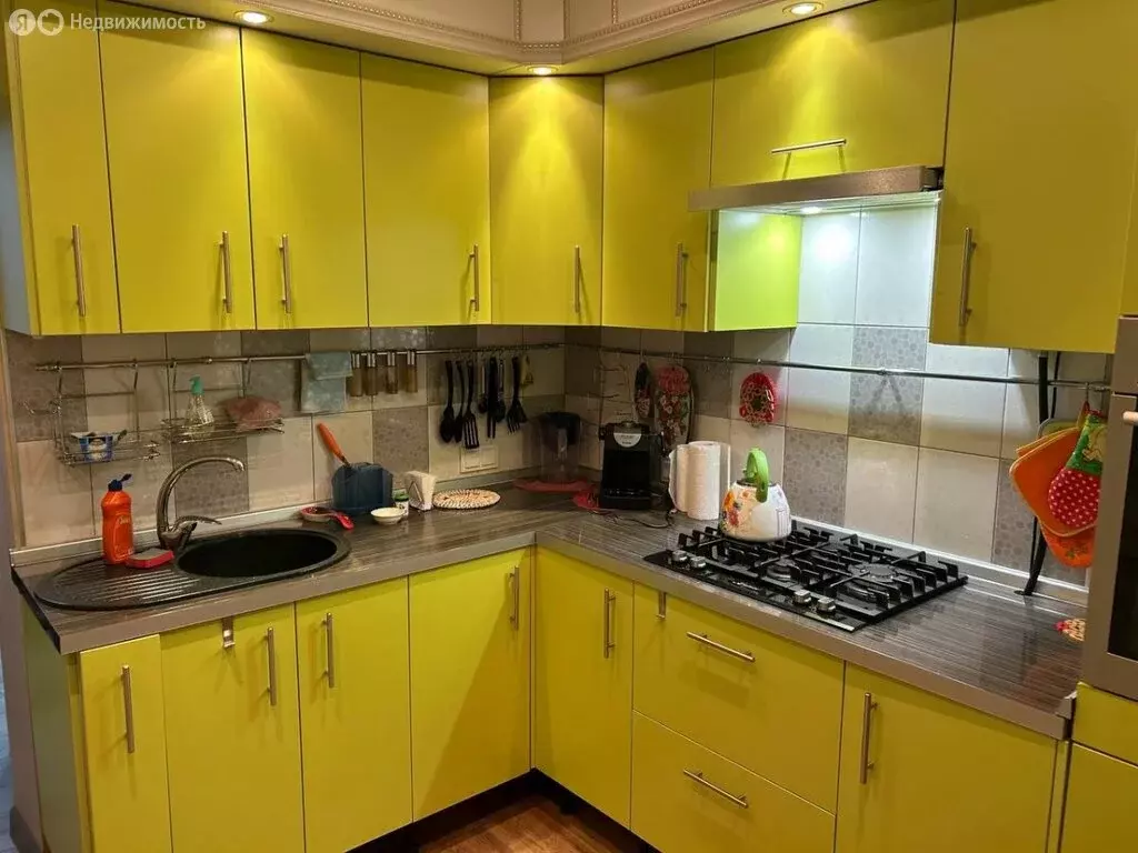 2-комнатная квартира: Лодейное Поле, улица Коммунаров, 20 (52.9 м) - Фото 2