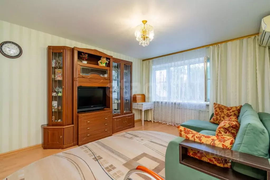 3-к кв. Хабаровский край, Хабаровск ул. Островского, 8 (61.6 м) - Фото 0