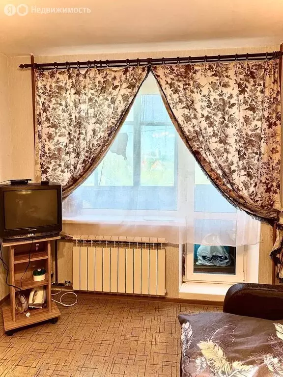 1-комнатная квартира: Тюмень, улица Николая Чаплина, 121 (34.1 м) - Фото 1