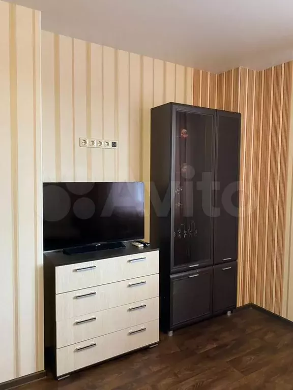 1-к. квартира, 45 м, 6/17 эт. - Фото 1