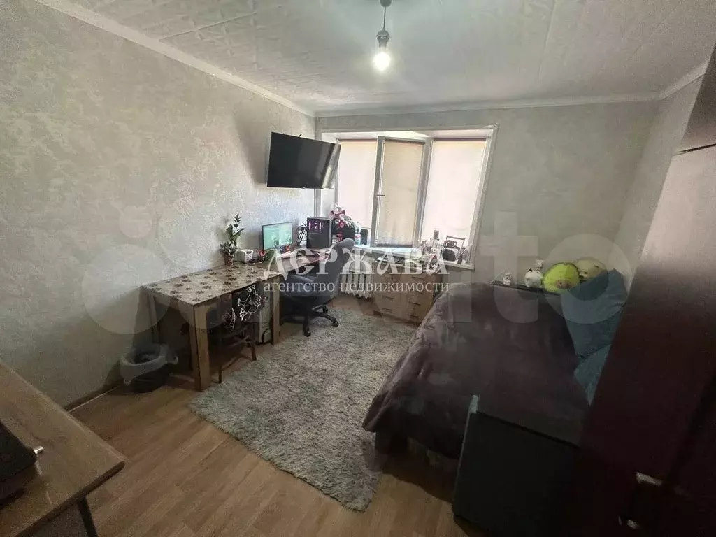 1-к. квартира, 18 м, 3/5 эт. - Фото 1
