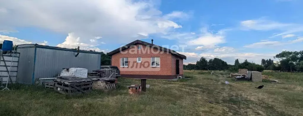 Дом в Липецкая область, Добровский муниципальный округ, с. Лебяжье ул. ... - Фото 1