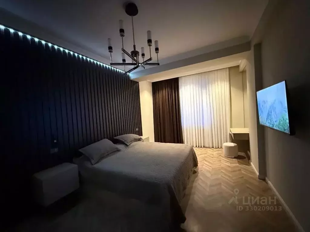 2-к кв. Татарстан, Казань ул. Алексея Козина, 8 (65.0 м) - Фото 1