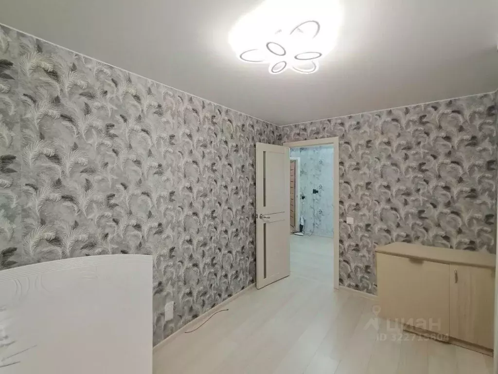 3-к кв. Новгородская область, Боровичи Пушкинская ул., 43 (48.6 м) - Фото 1