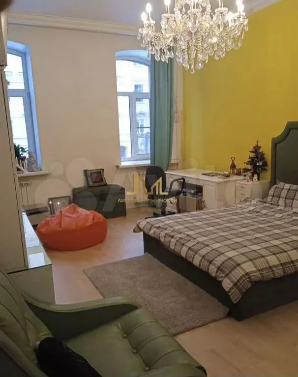 4-к. квартира, 110м, 2/5эт. - Фото 1