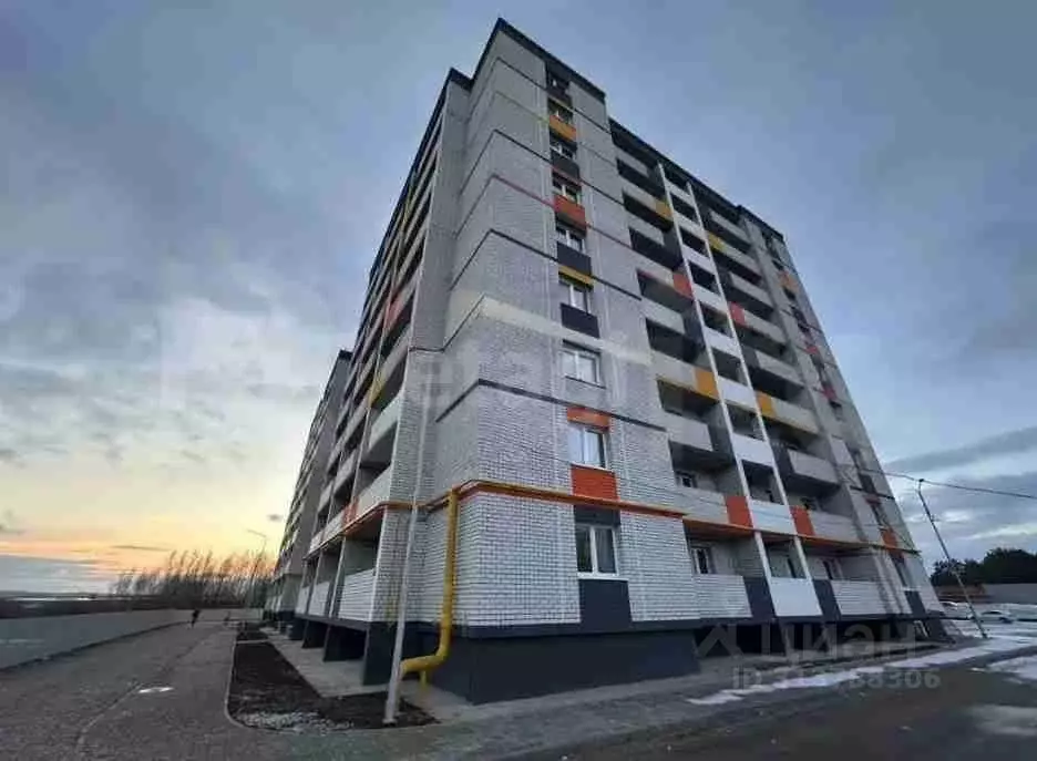1-к кв. Калужская область, Калуга Резванская ул., 3 (43.7 м) - Фото 0