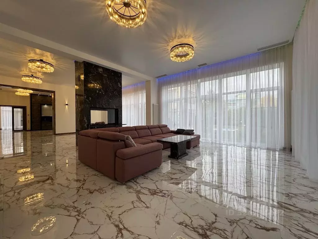 Коттедж в Московская область, Красногорск городской округ, д. ... - Фото 1