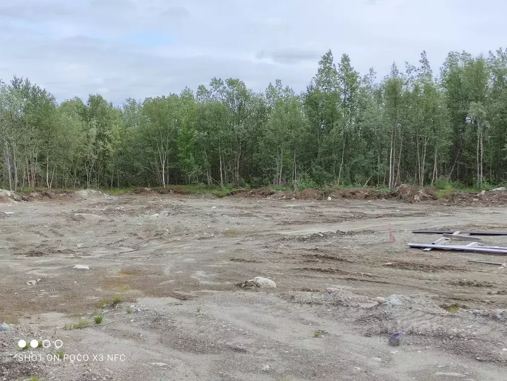 Участок в Мурманская область, Кольский район, Город Кола городское ... - Фото 0