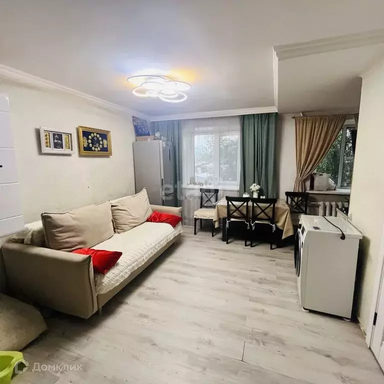 Продаётся 3-к квартира, 55.6 м - Фото 1