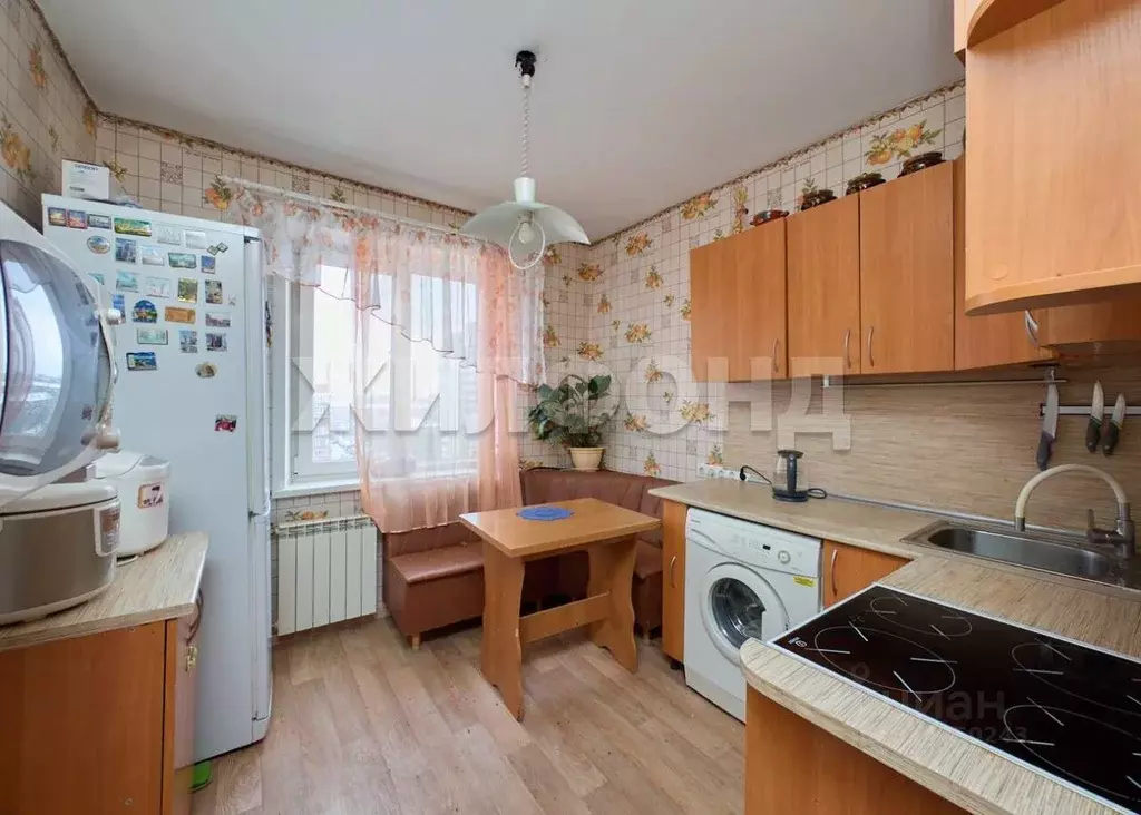 2-к кв. Новосибирская область, Новосибирск ул. 25 лет Октября, 14 ... - Фото 0