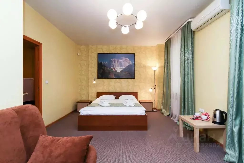 Комната Новосибирская область, Новосибирск Советская ул., 57 - Фото 2