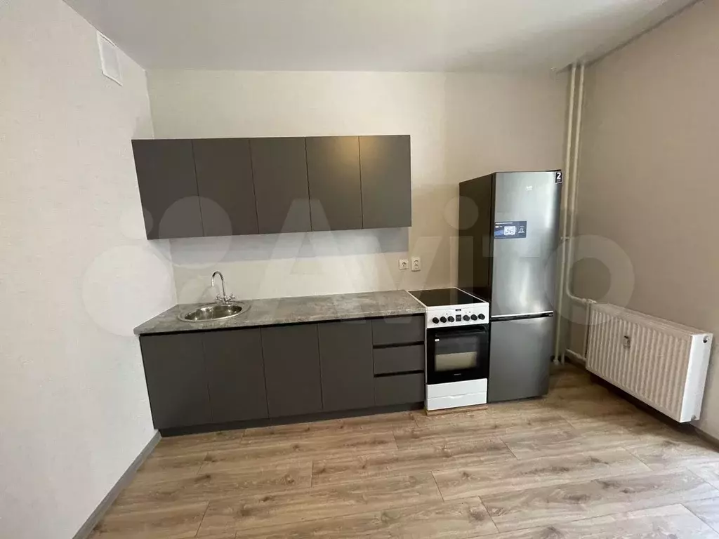 2-к. квартира, 60 м, 4/17 эт. - Фото 1